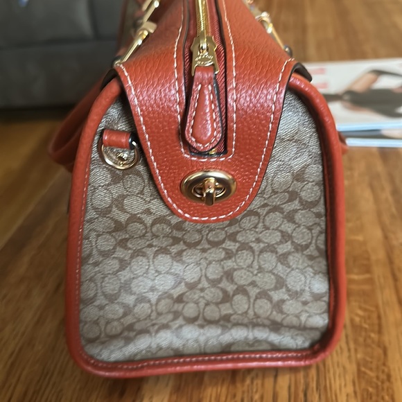 Coach Millie Satchel - Picture 6 of 11